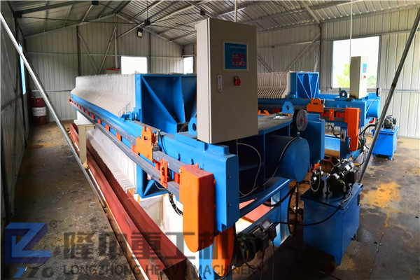 隆中重工污泥壓濾機設(shè)備三大性能讓用戶們目瞪口呆！