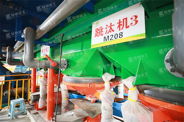 哪里有賣水洗爐渣設(shè)備的？一臺(tái)一小時(shí)100噸的水洗爐渣設(shè)備多少錢？